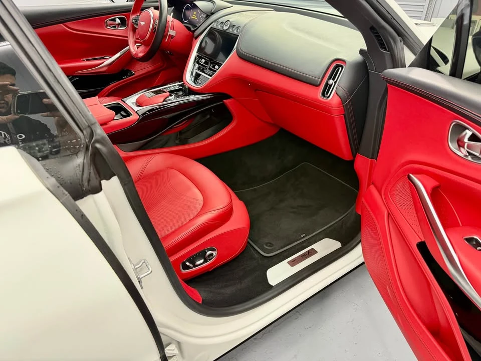 2023 Aston Martin DBX - Image 5 of 17