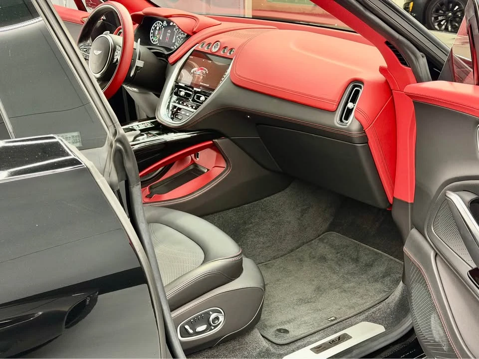 2023 Aston Martin DBX - Image 10 of 19
