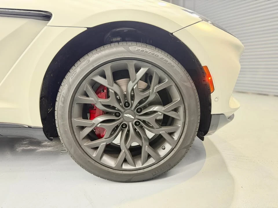 2023 Aston Martin DBX - Image 12 of 17