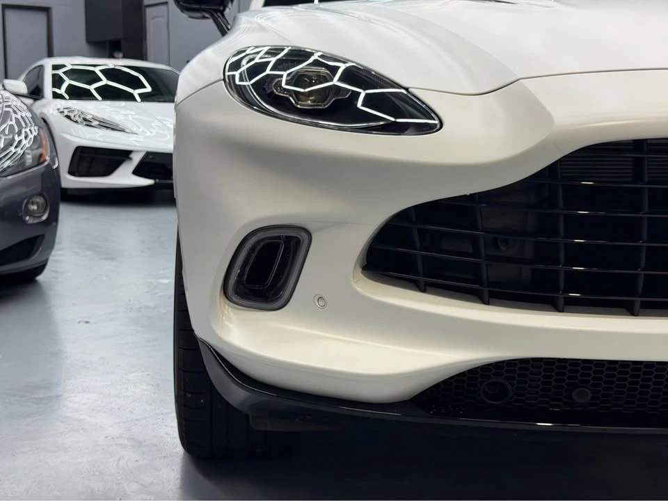 2023 Aston Martin DBX - Image 9 of 17