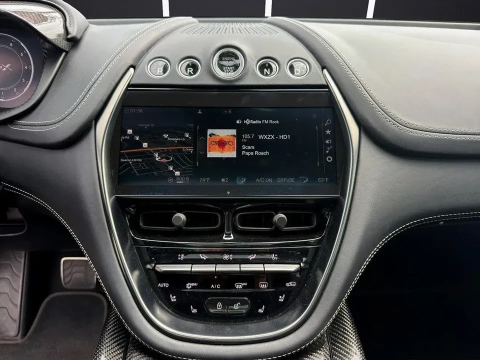 2023 Aston Martin DBX - Image 9 of 14