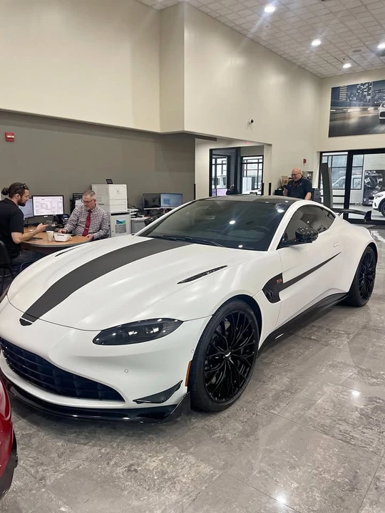2023 Aston Martin V8 Vantage (2019+) - Image 1 of 8