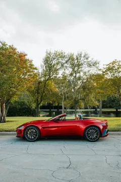 2023 Aston Martin V8 Vantage (2019+) - Image 3 of 9