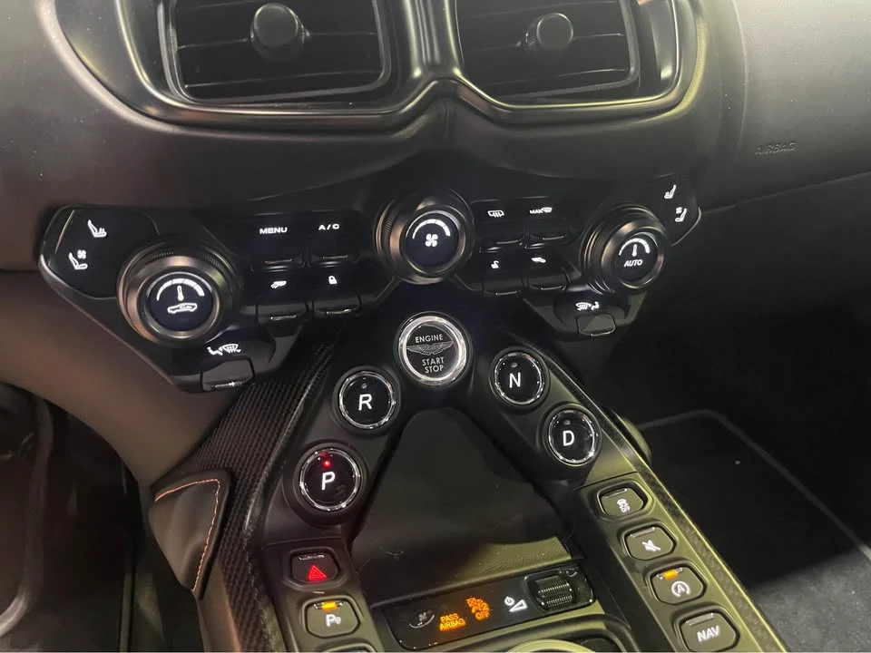 2023 Aston Martin V8 Vantage (2019+) - Image 13 of 19