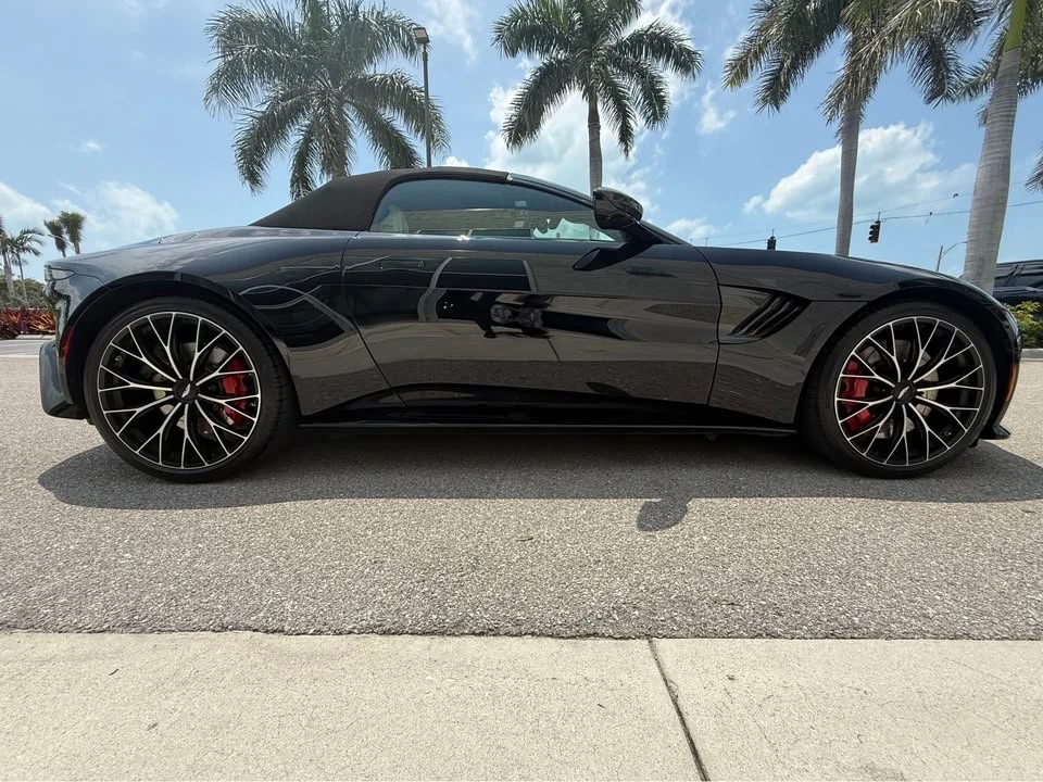 2023 Aston Martin V8 Vantage (2019+) - Image 2 of 20