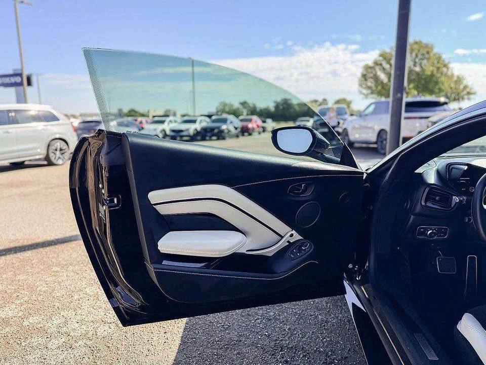 2023 Aston Martin V8 Vantage (2019+) - Image 14 of 20