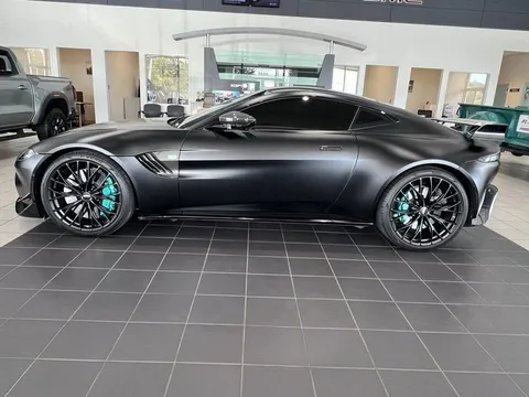 2023 Aston Martin V8 Vantage (2019+) - Image 3 of 18