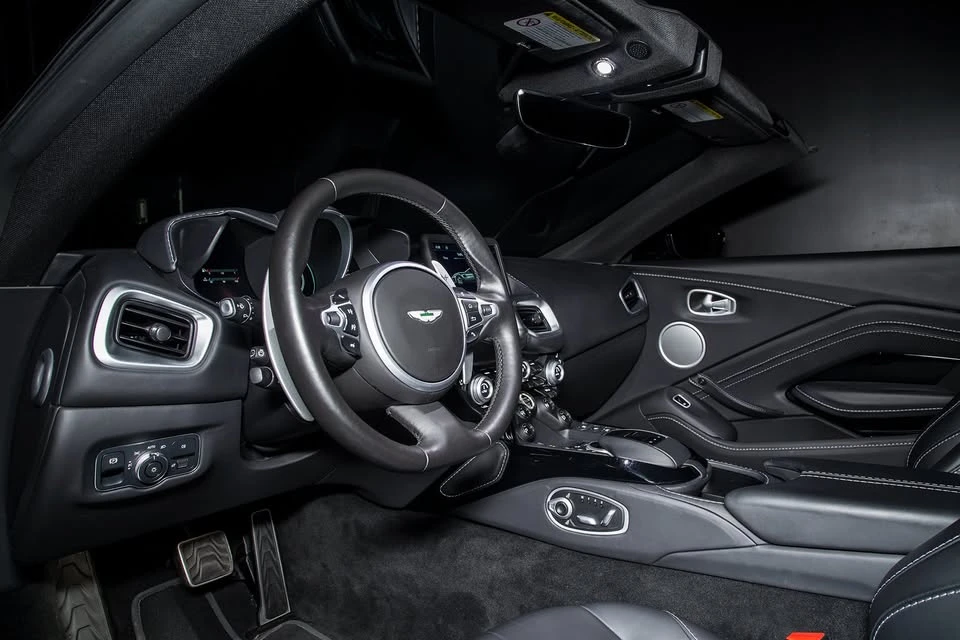 2023 Aston Martin V8 Vantage (2019+) - Image 12 of 20