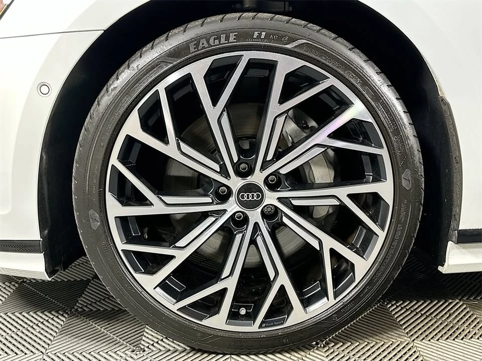 2023 Audi D5 A8 - Image 5 of 15