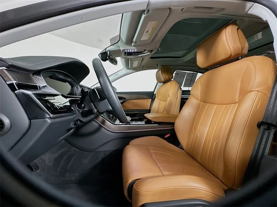 2023 Audi D5 A8 - Image 9 of 15