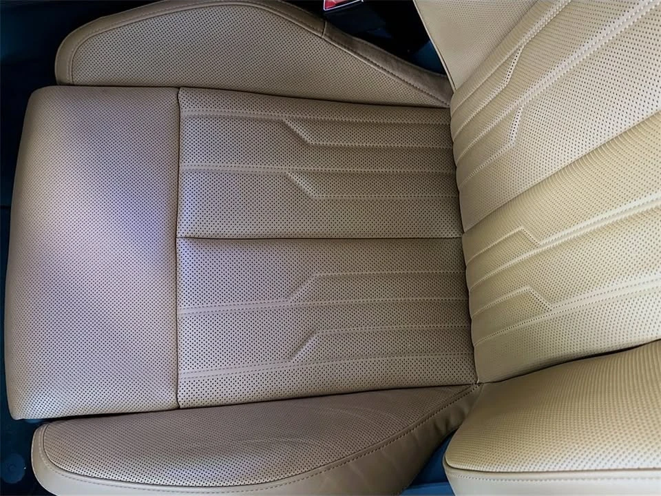2023 Audi D5 A8 - Image 10 of 15