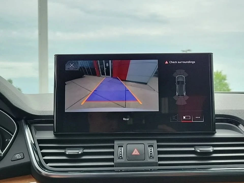 2023 Audi FY Q5 - Image 10 of 12