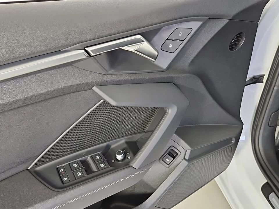2023 Audi 8Y A3 - Image 12 of 18