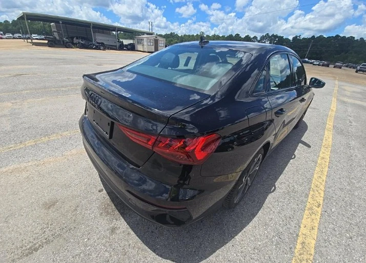 2023 Audi 8Y A3 - Image 3 of 10