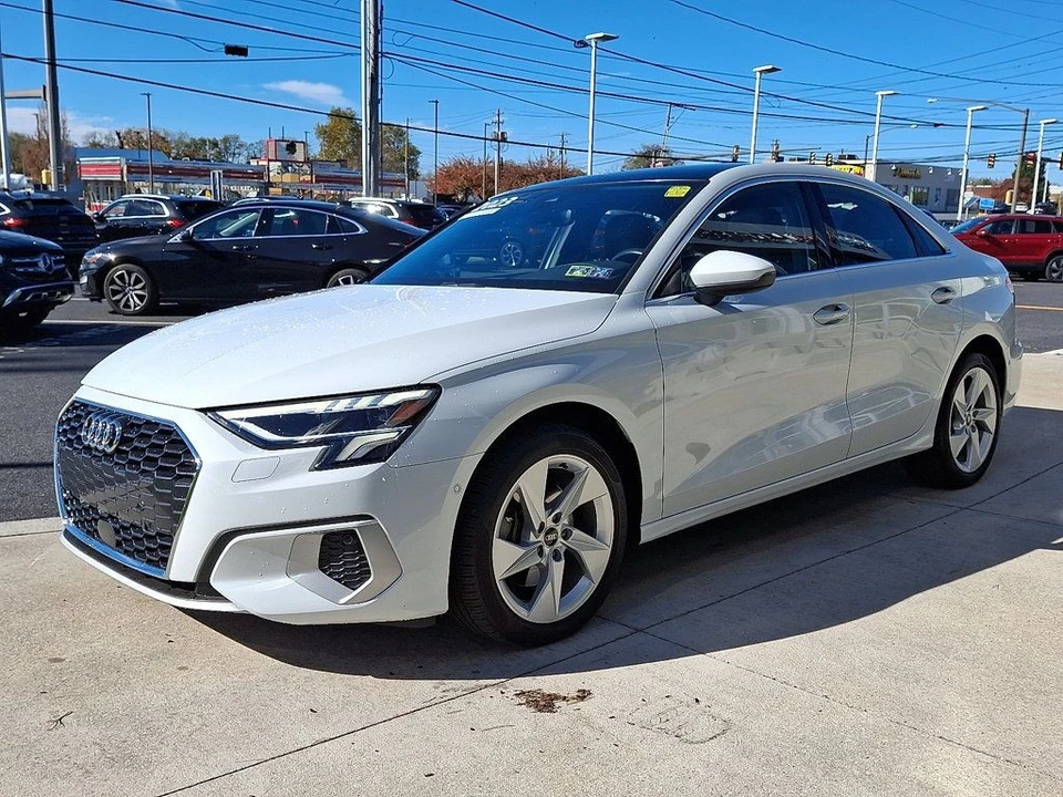 2023 Audi 8Y A3 - Image 3 of 12