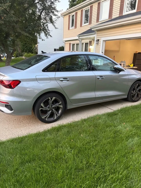 2023 Audi 8Y A3 - Image 3 of 8
