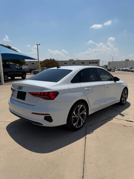 2023 Audi 8Y A3 - Image 5 of 17