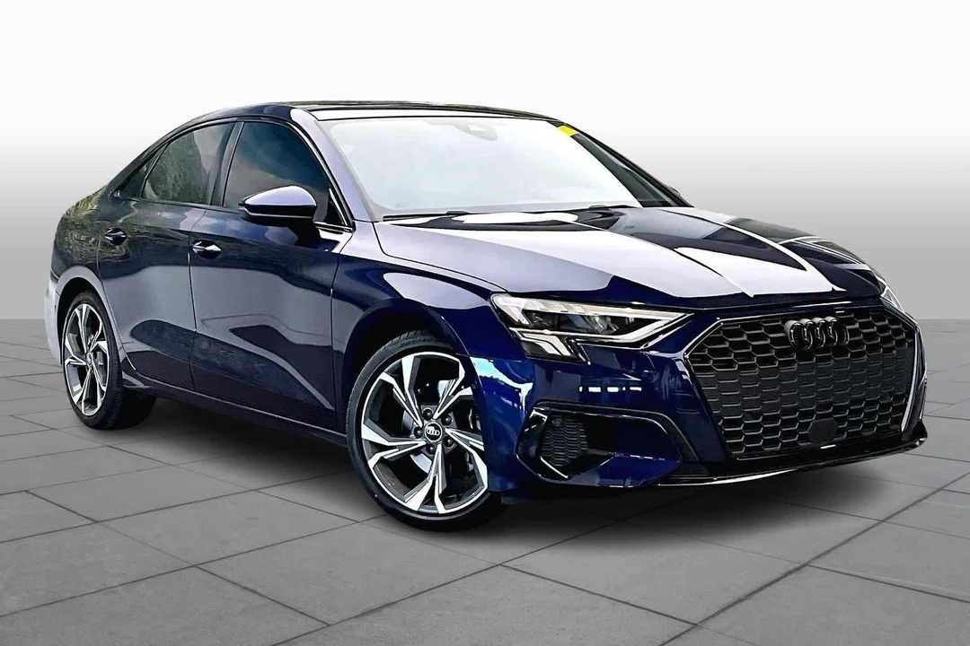 2023 Audi 8Y A3 - Image 3 of 12