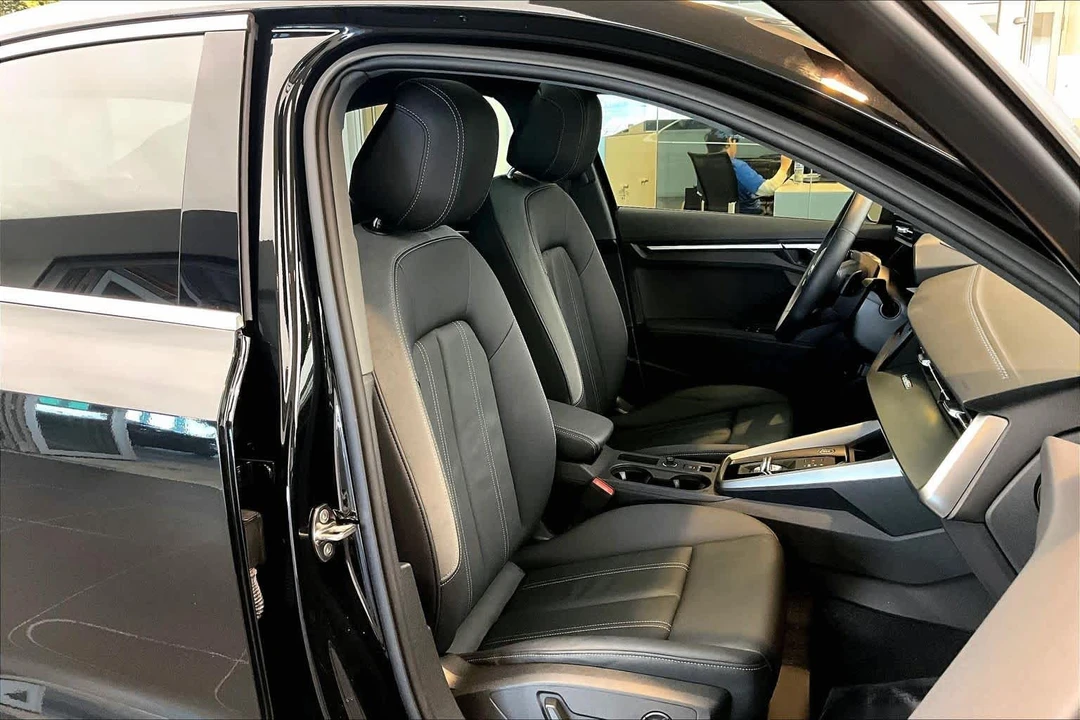 2023 Audi 8Y A3 - Image 9 of 12