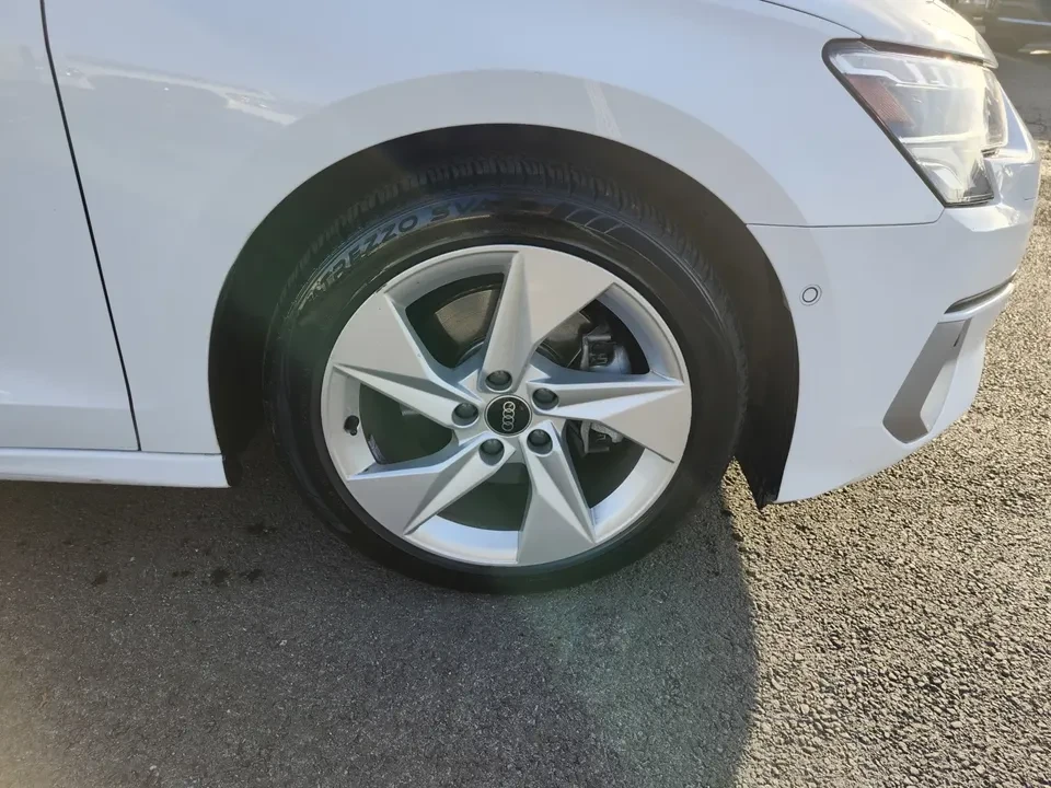 2023 Audi 8Y A3 - Image 7 of 16