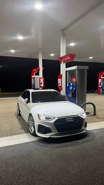 2023 Audi B9 A4 - Image 5 of 6