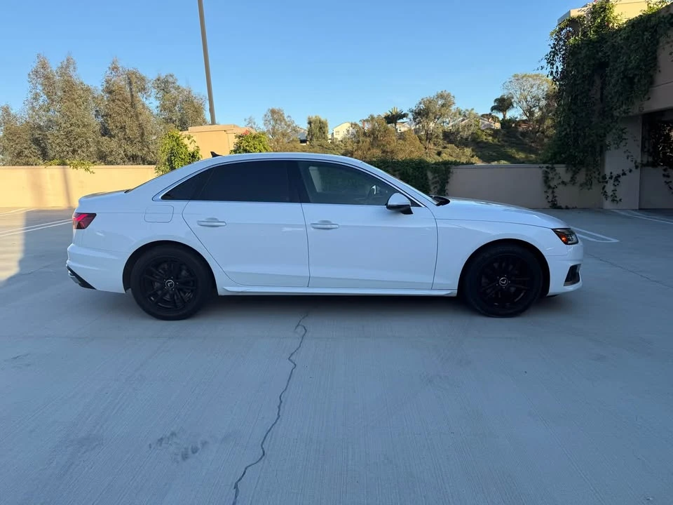 2023 Audi B9 A4 - Image 4 of 9