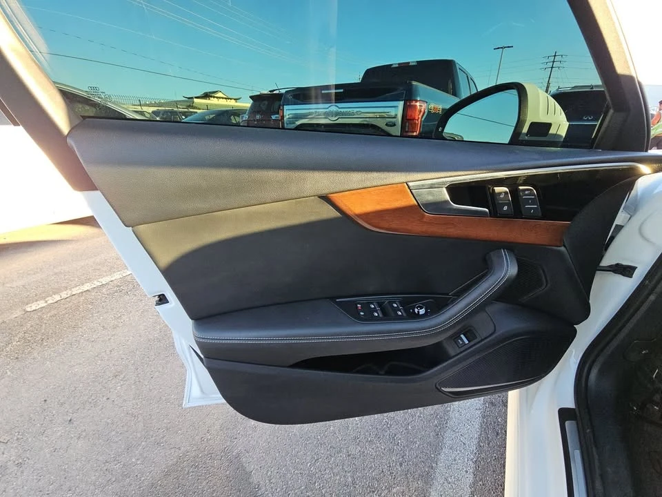 2023 Audi B9 A4 - Image 8 of 12