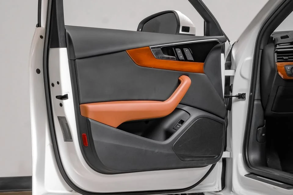 2023 Audi B9 A4 - Image 16 of 20