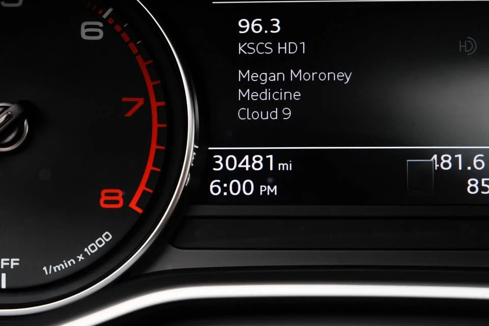 2023 Audi B9 A4 - Image 9 of 20