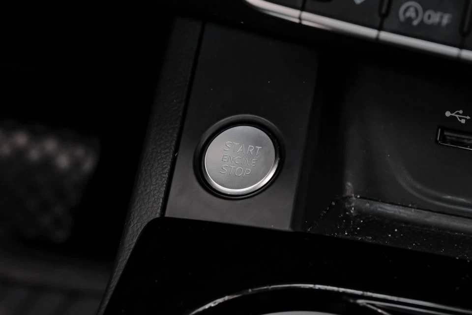2023 Audi B9 A4 - Image 10 of 20