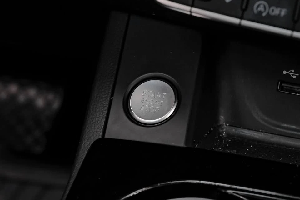 2023 Audi B9 A4 - Image 11 of 20