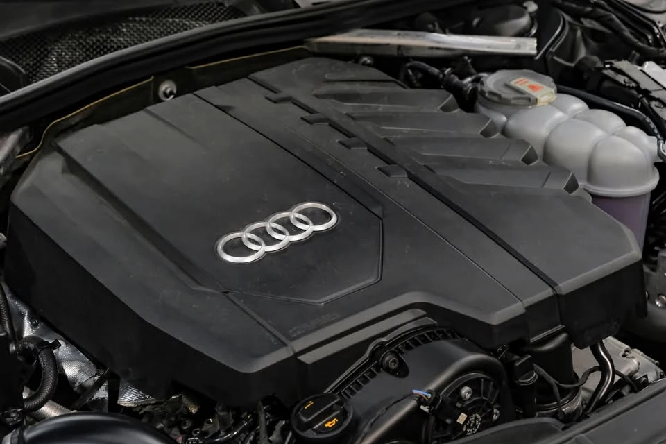 2023 Audi B9 A4 - Image 5 of 20