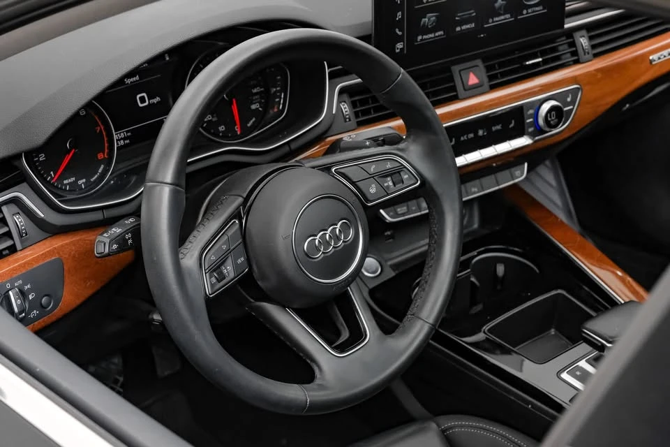2023 Audi B9 A4 - Image 13 of 20