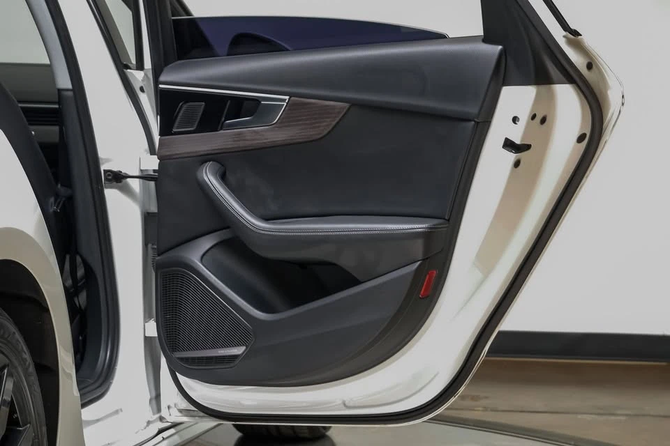 2023 Audi B9 A4 - Image 9 of 20