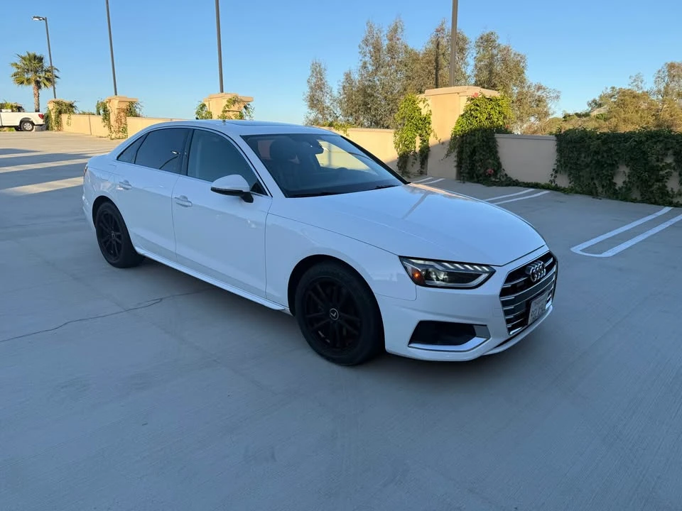 2023 Audi B9 A4 - Image 4 of 10