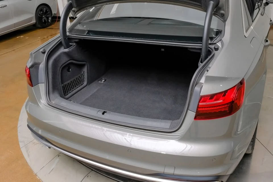 2023 Audi B9 A4 - Image 11 of 20