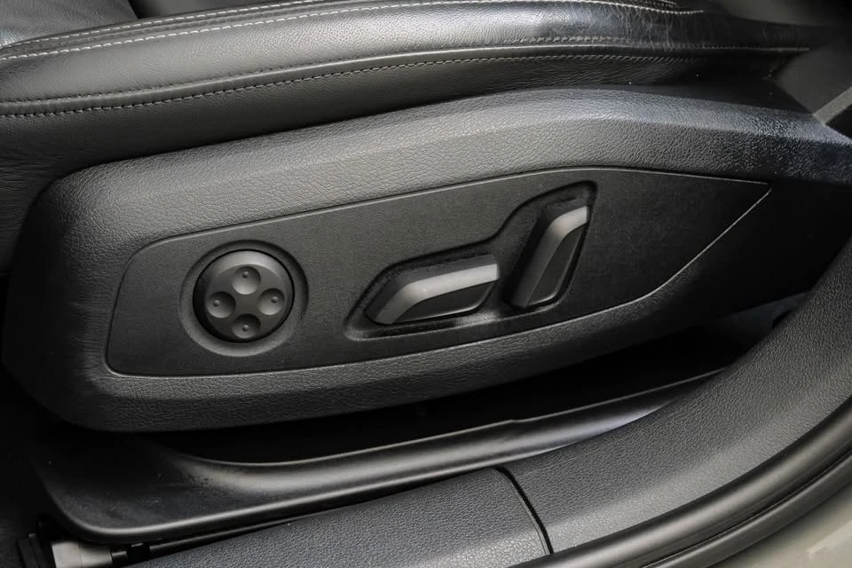2023 Audi B9 A4 - Image 8 of 20