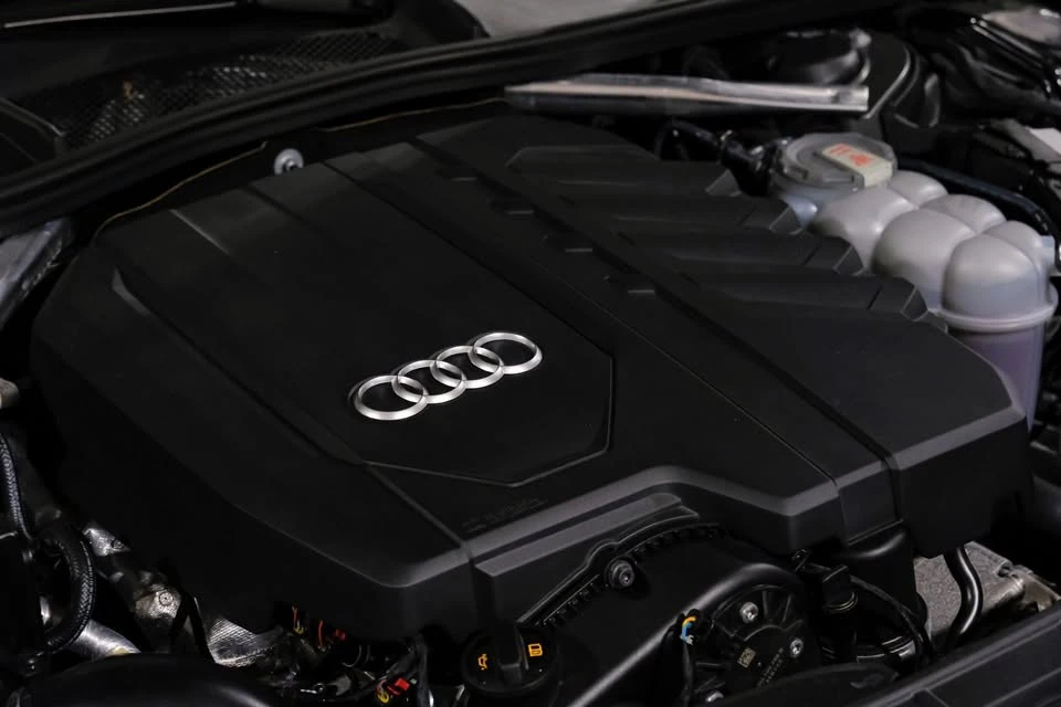 2023 Audi B9 A4 - Image 15 of 20