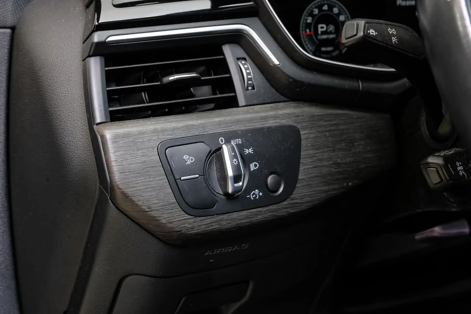 2023 Audi B9 A4 - Image 11 of 20