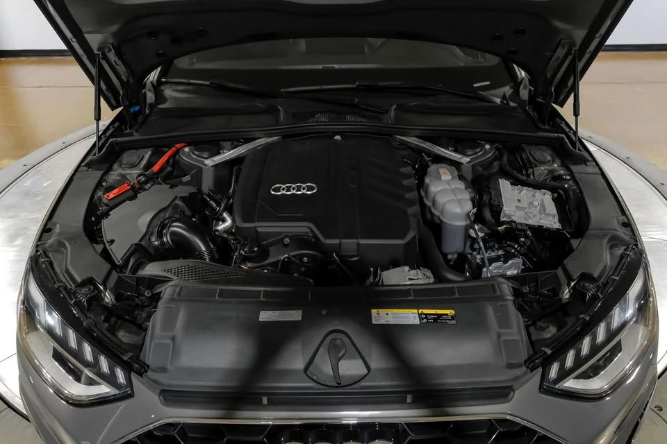2023 Audi B9 A4 - Image 12 of 20