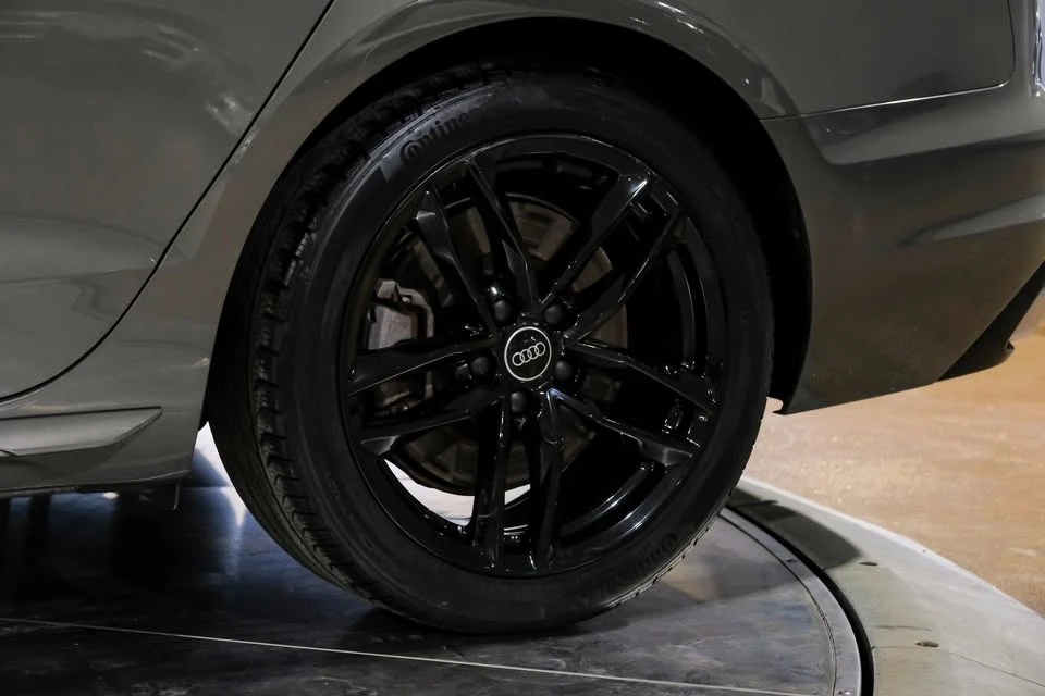 2023 Audi B9 A4 - Image 9 of 20