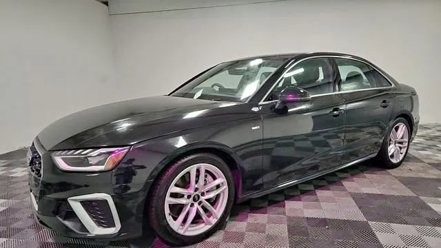 2023 Audi A4 45 S line Premium Plus