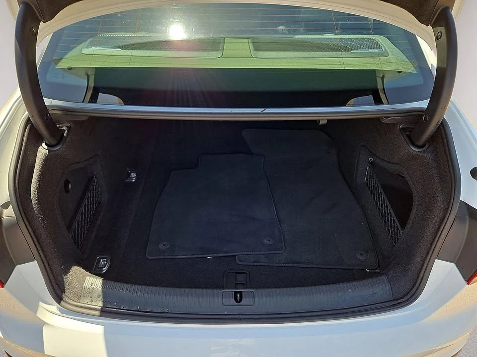 2023 Audi B9 A4 - Image 9 of 18