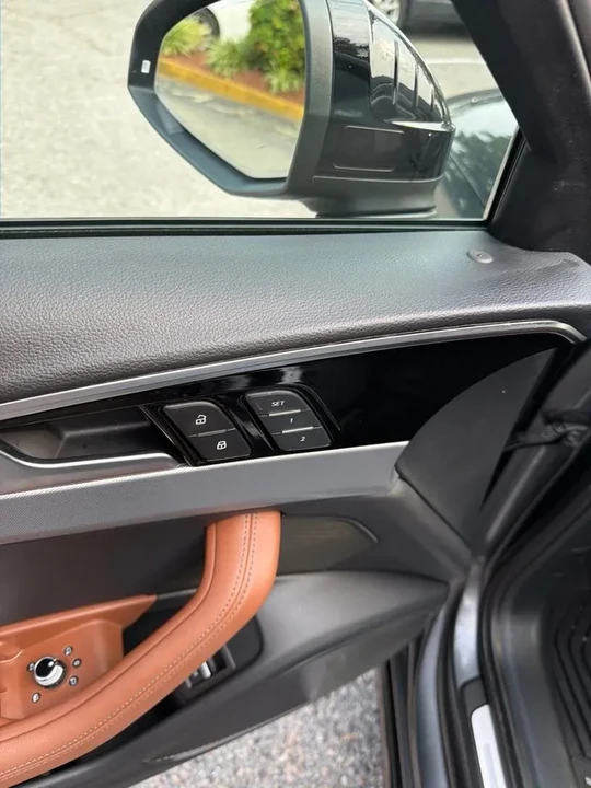 2023 Audi B9 A4 - Image 9 of 12