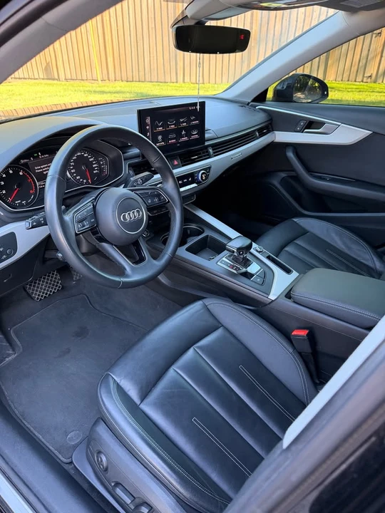 2023 Audi B9 A4 - Image 9 of 11