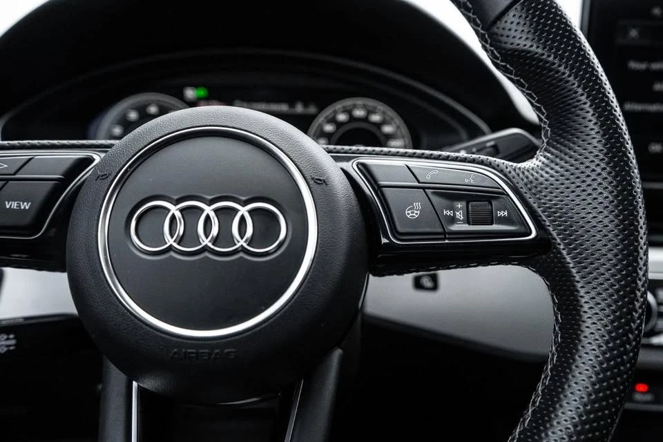 2023 Audi B9 A4 - Image 12 of 19