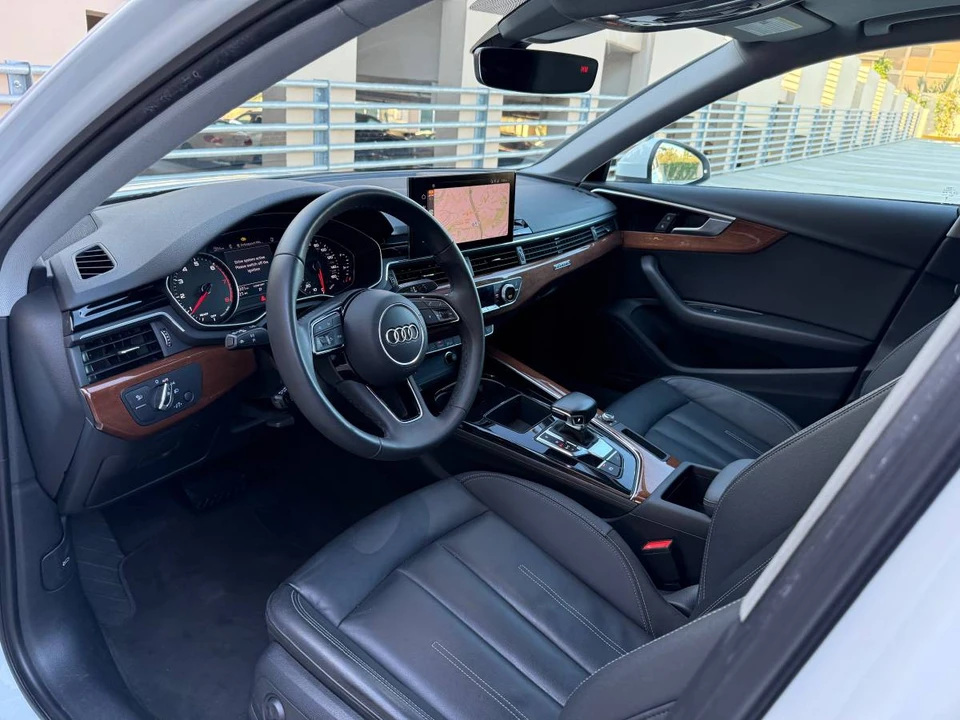 2023 Audi B9 A4 - Image 9 of 12