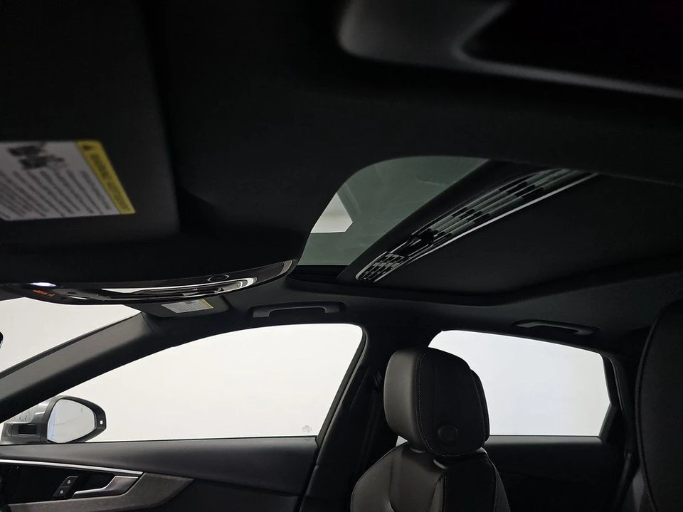 2023 Audi B9 A4 - Image 8 of 10