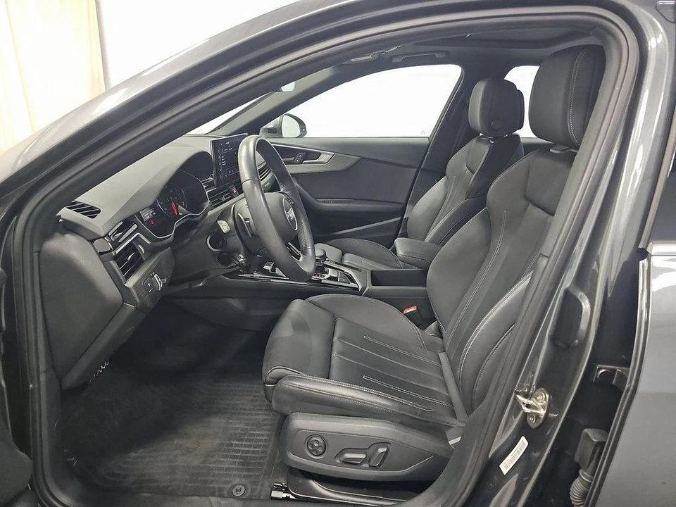 2023 Audi B9 A4 - Image 4 of 10