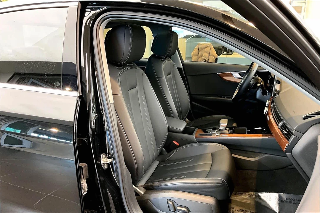 2023 Audi B9 A4 - Image 9 of 12